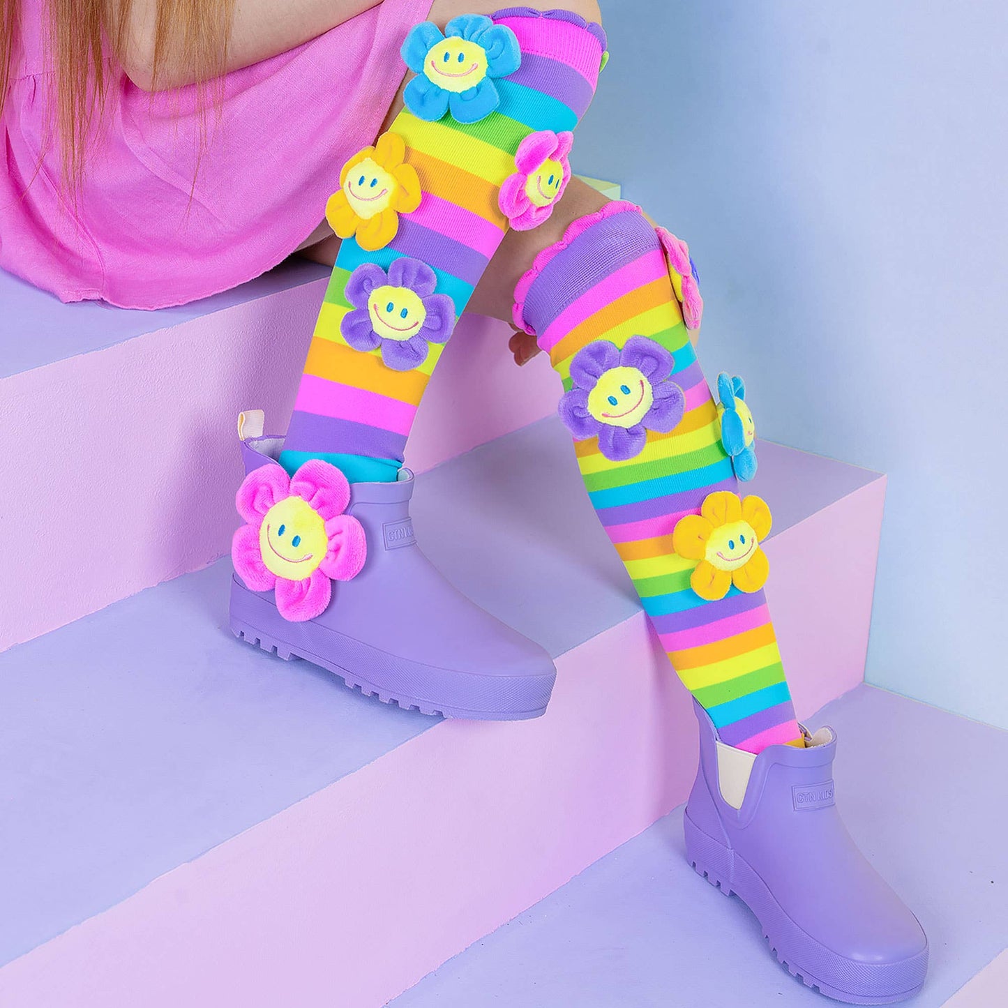 SOCKS | OOPSIE DAISY SOCKS: Kids & Adults Age 6 - 99