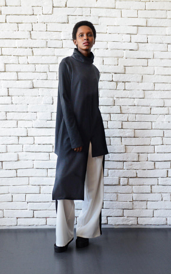 Metamorphoza | Black Asymmetric Top