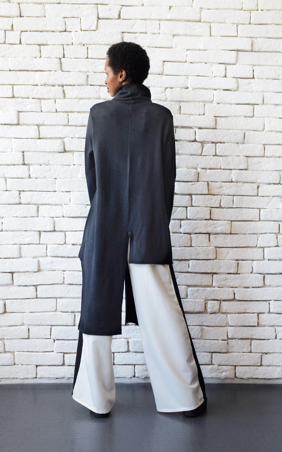 Metamorphoza | Black Asymmetric Top