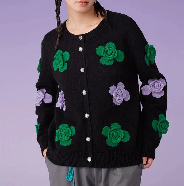 Mukzin | Black Cardigan with Green Roses