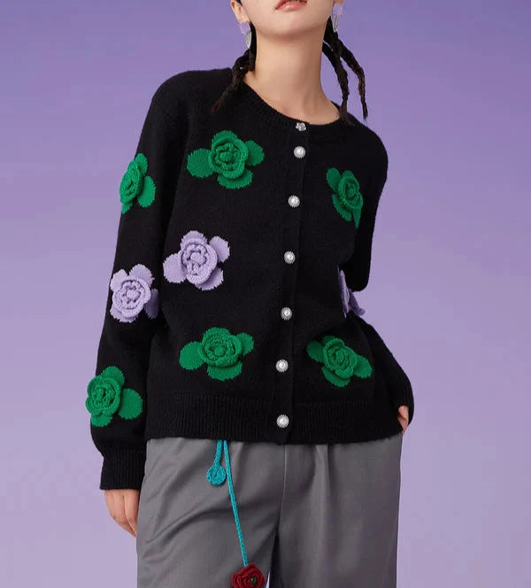 Mukzin | Black Cardigan with Green Roses