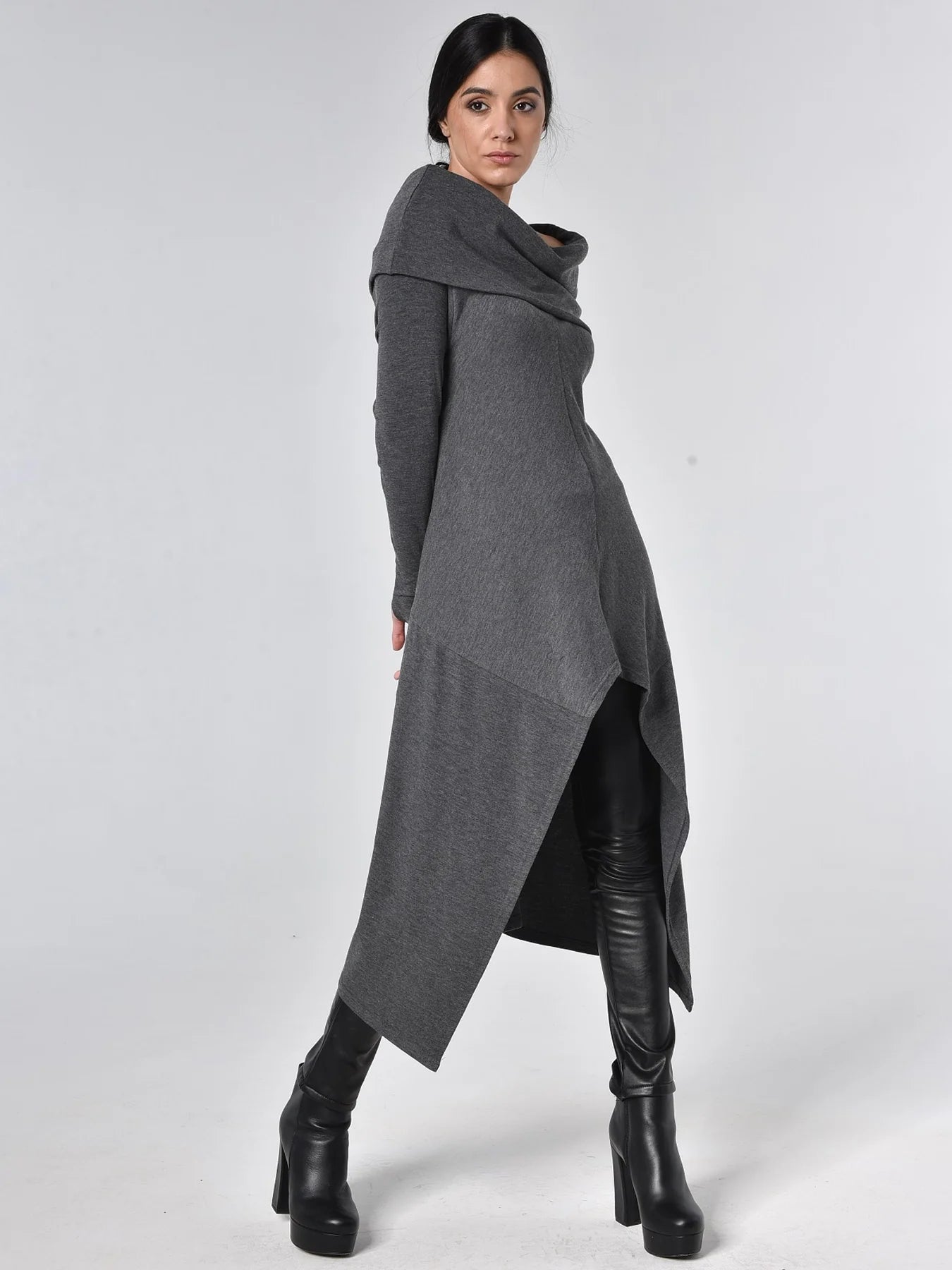 Metamorphoza | Extravagant Loose Tunic