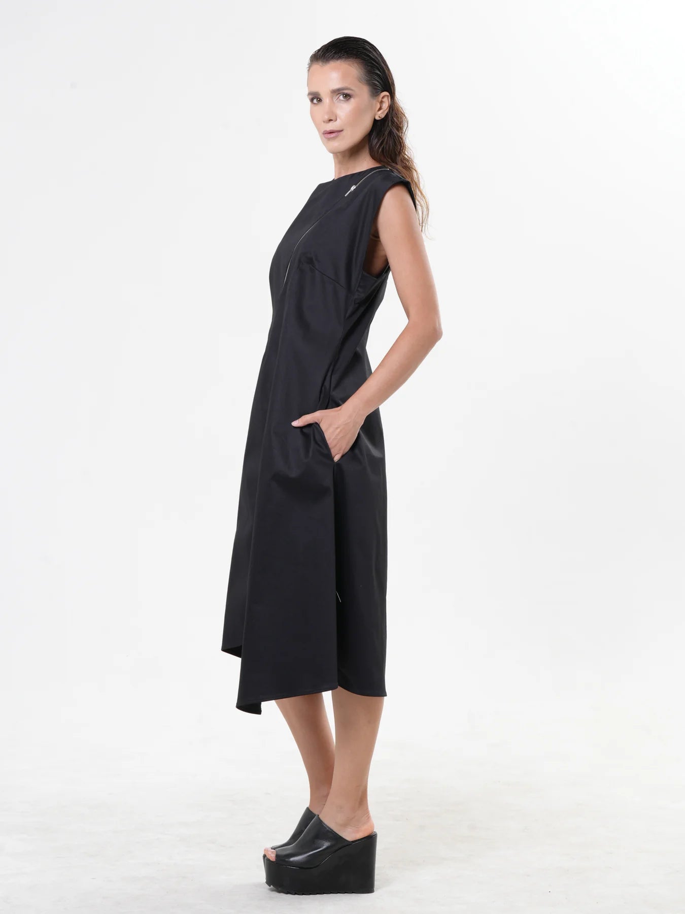 Metamorphoza | Midi Zipper Dress In Black