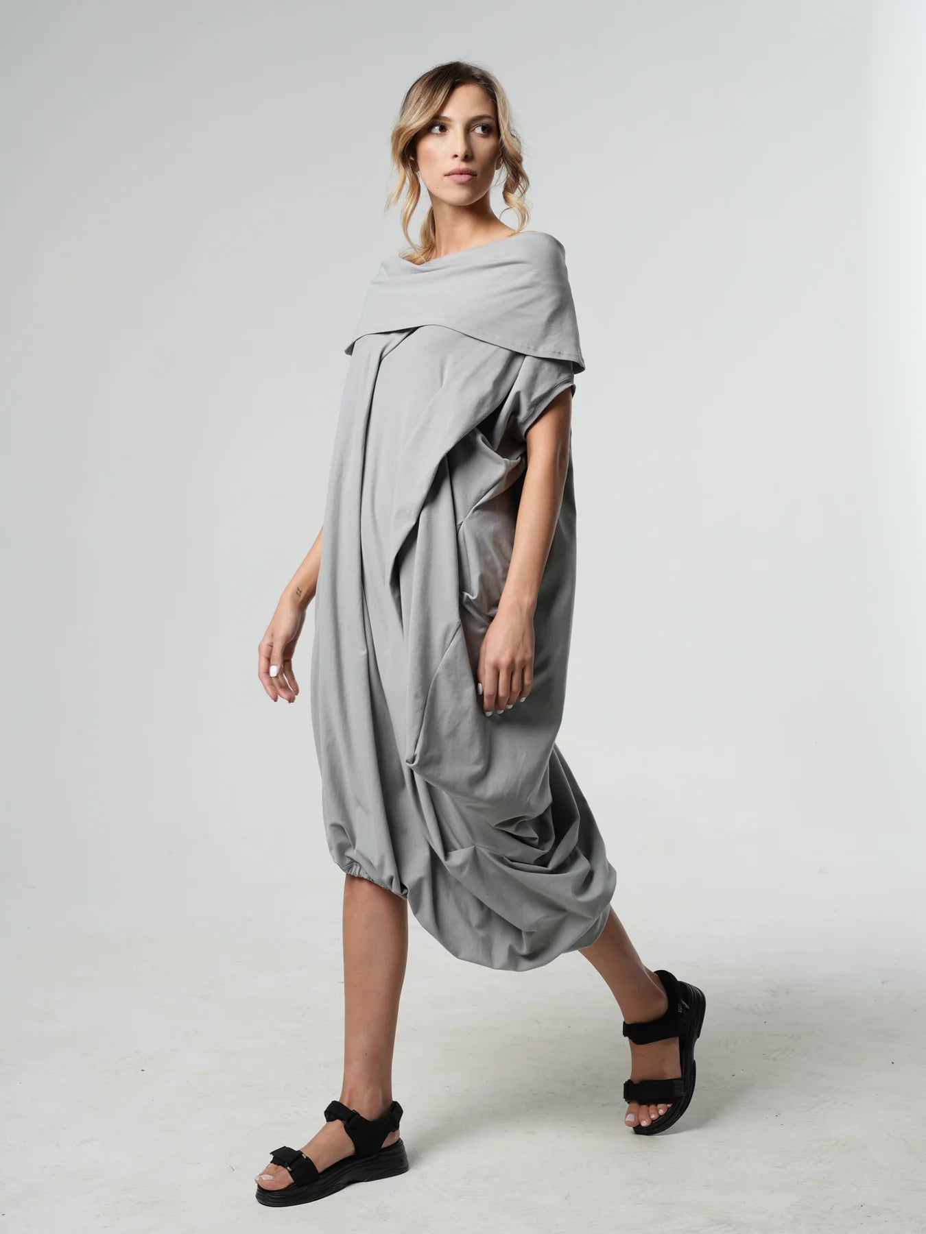 Metamorphoza | Oversize Cotton Kaftan Dress In Light Grey