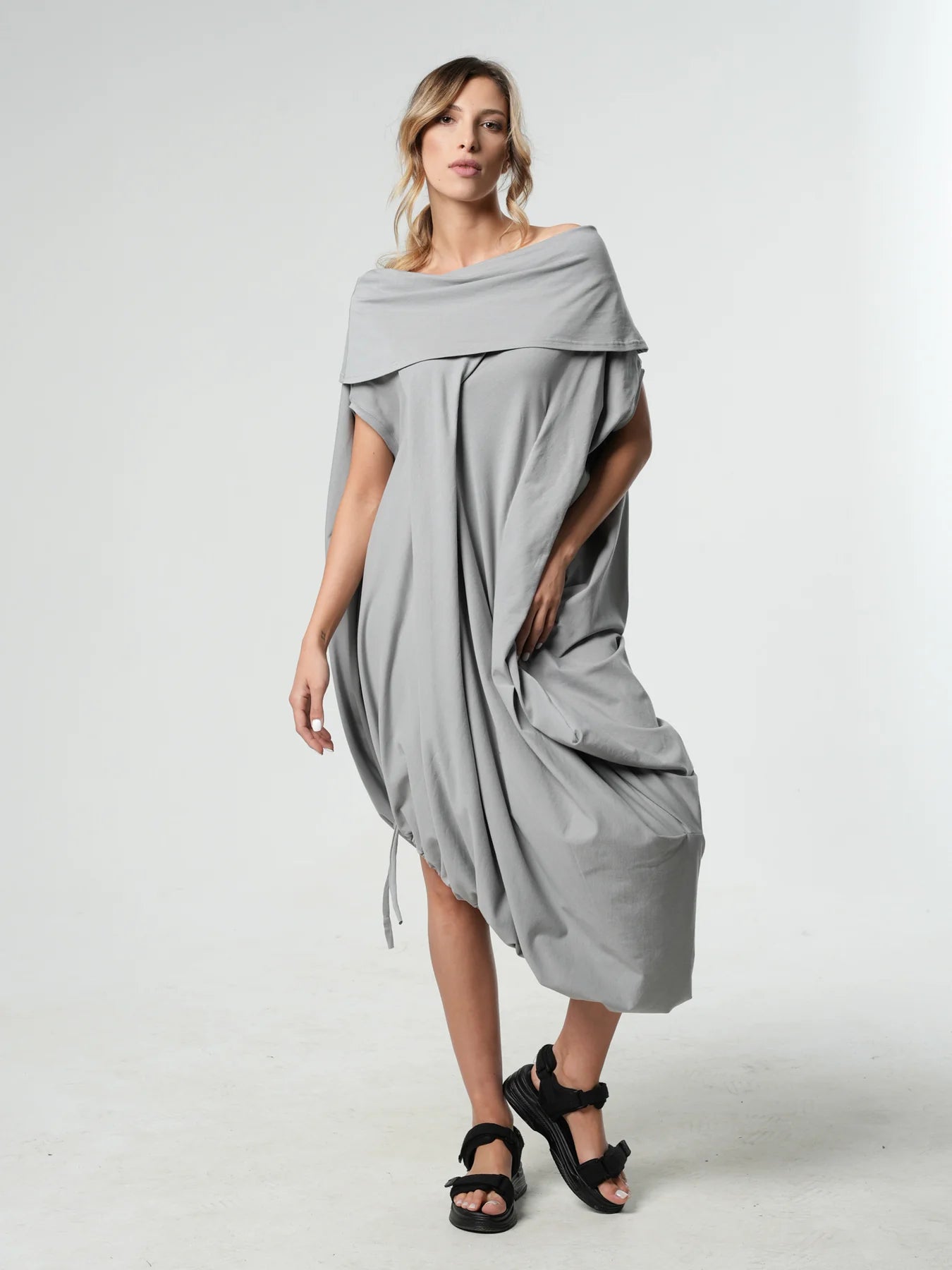Metamorphoza | Oversize Cotton Kaftan Dress In Light Grey