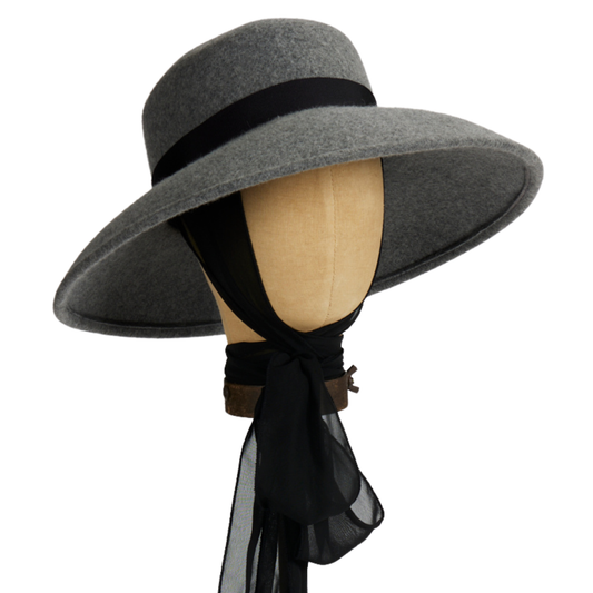 Hat   |    Wool Breakfast at Tiffany's Scarf Hat