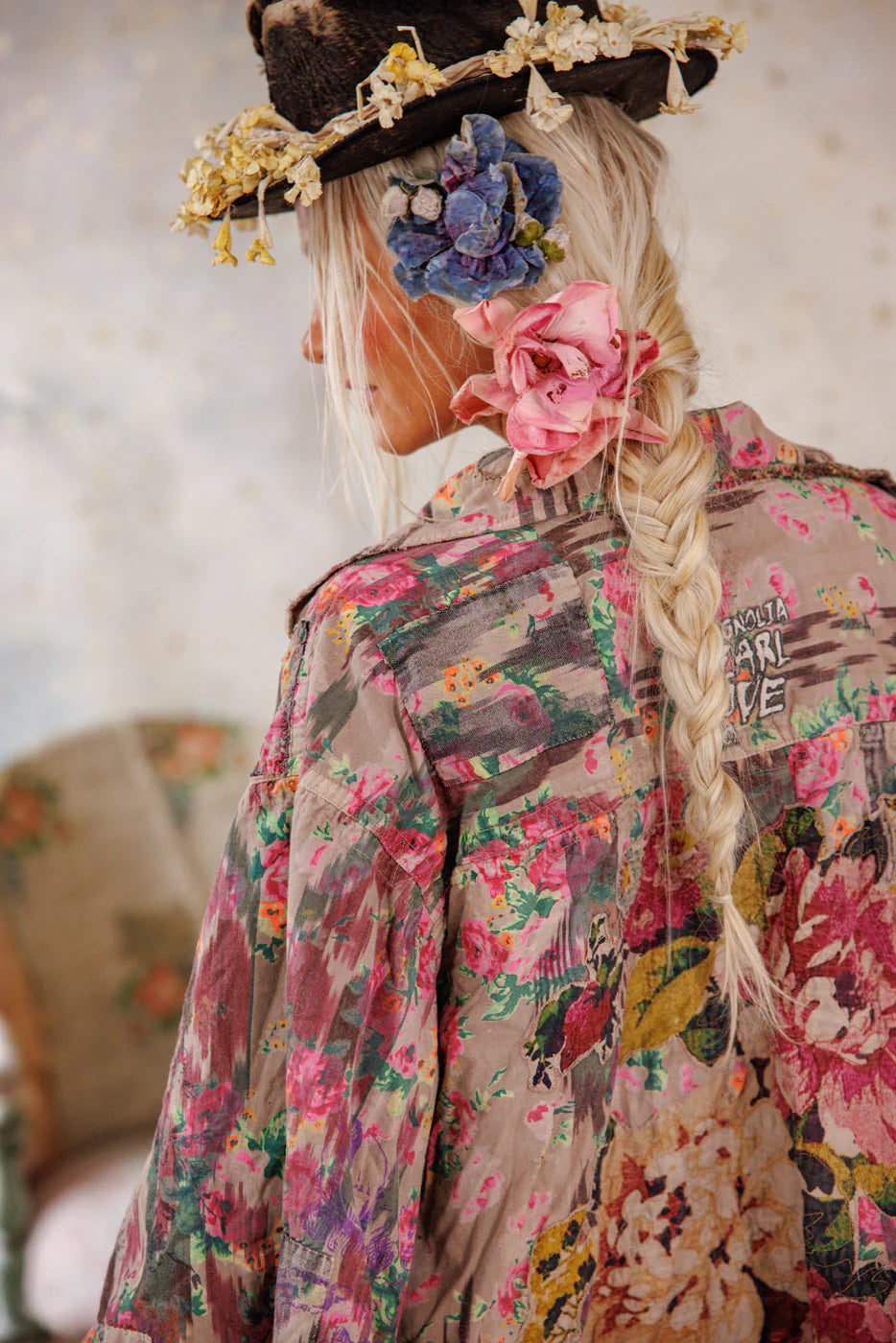 Magnolia Pearl  |   Appliqué Cyrene Coat