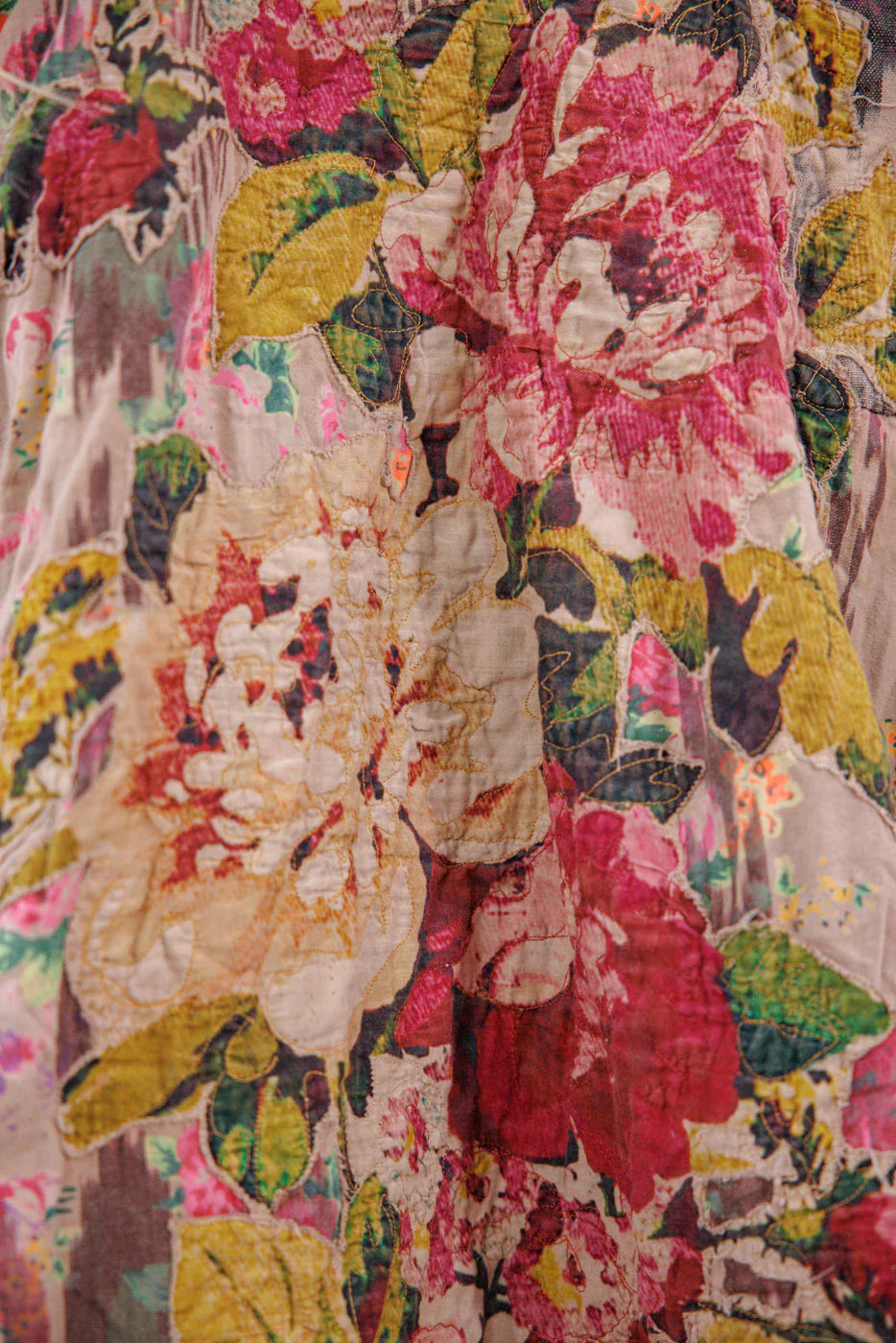 Magnolia Pearl  |   Appliqué Cyrene Coat