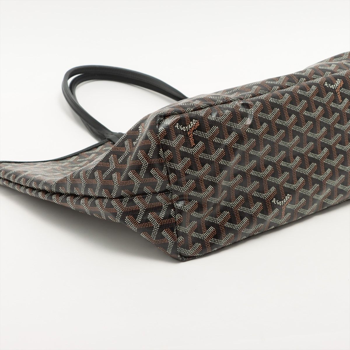 Goyard   |  Saint Louis PM