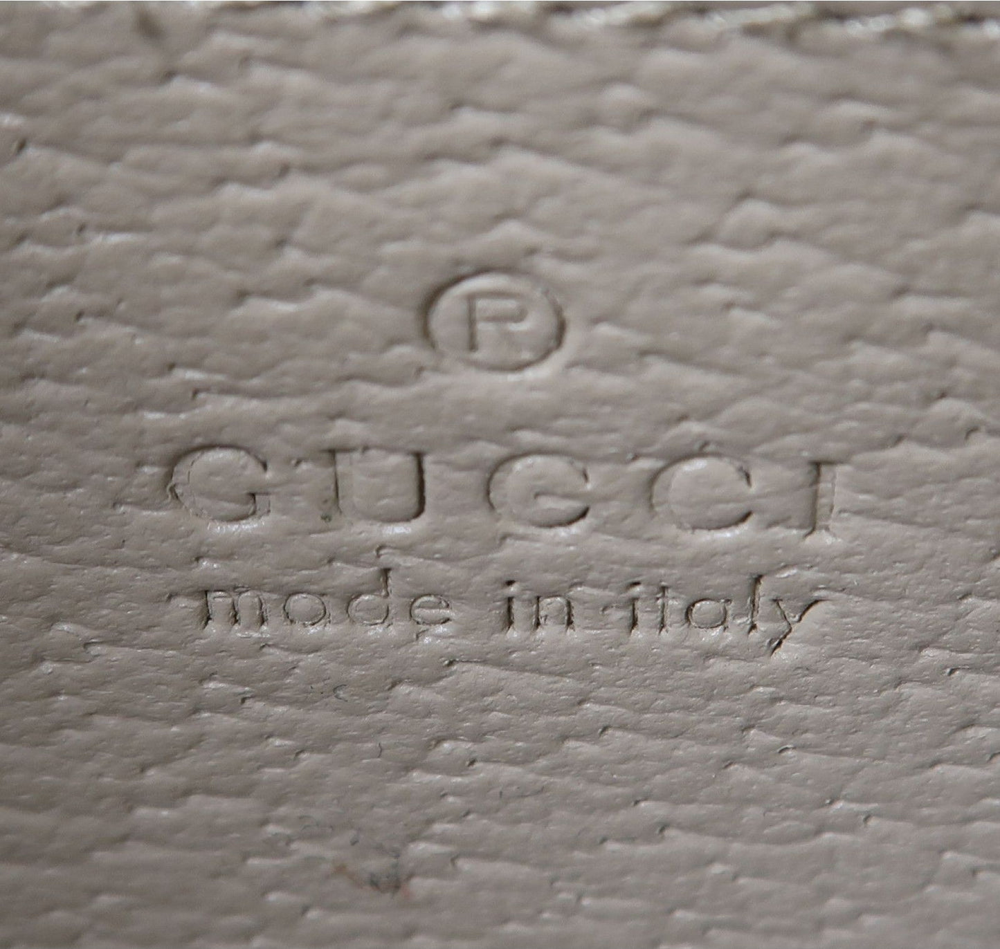 Gucci   |   Mini Ophidia Web Padlock