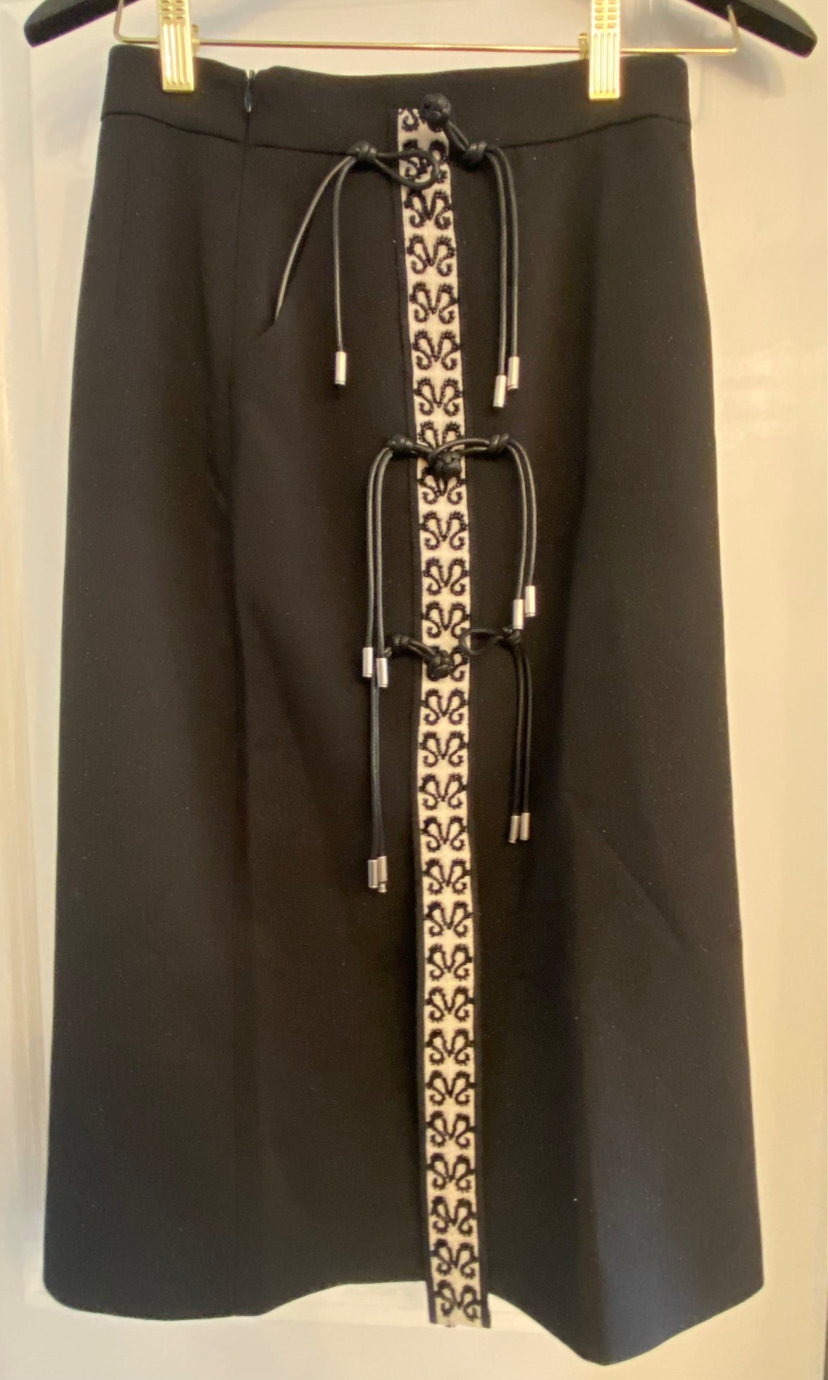 Mukzin   |    Black skirt with white sequin stripe