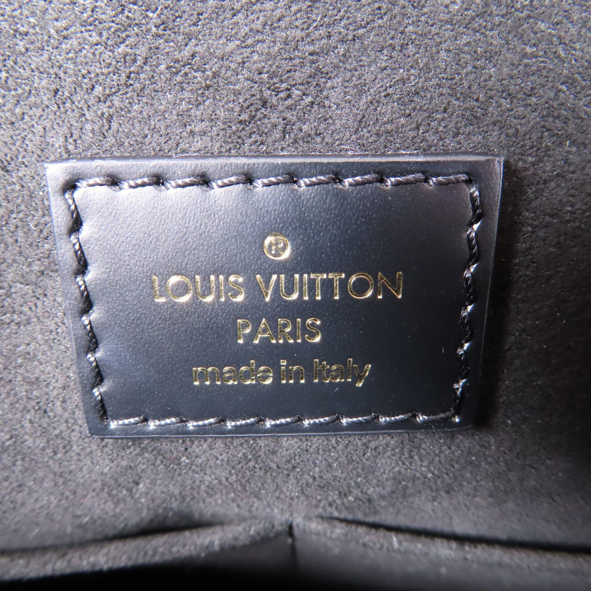 Louis Vuitton   |    Monogram Reverse Speedy 30