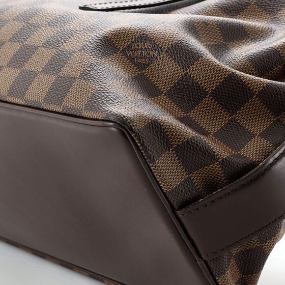 Louis Vuitton   |    Chelsea Bag