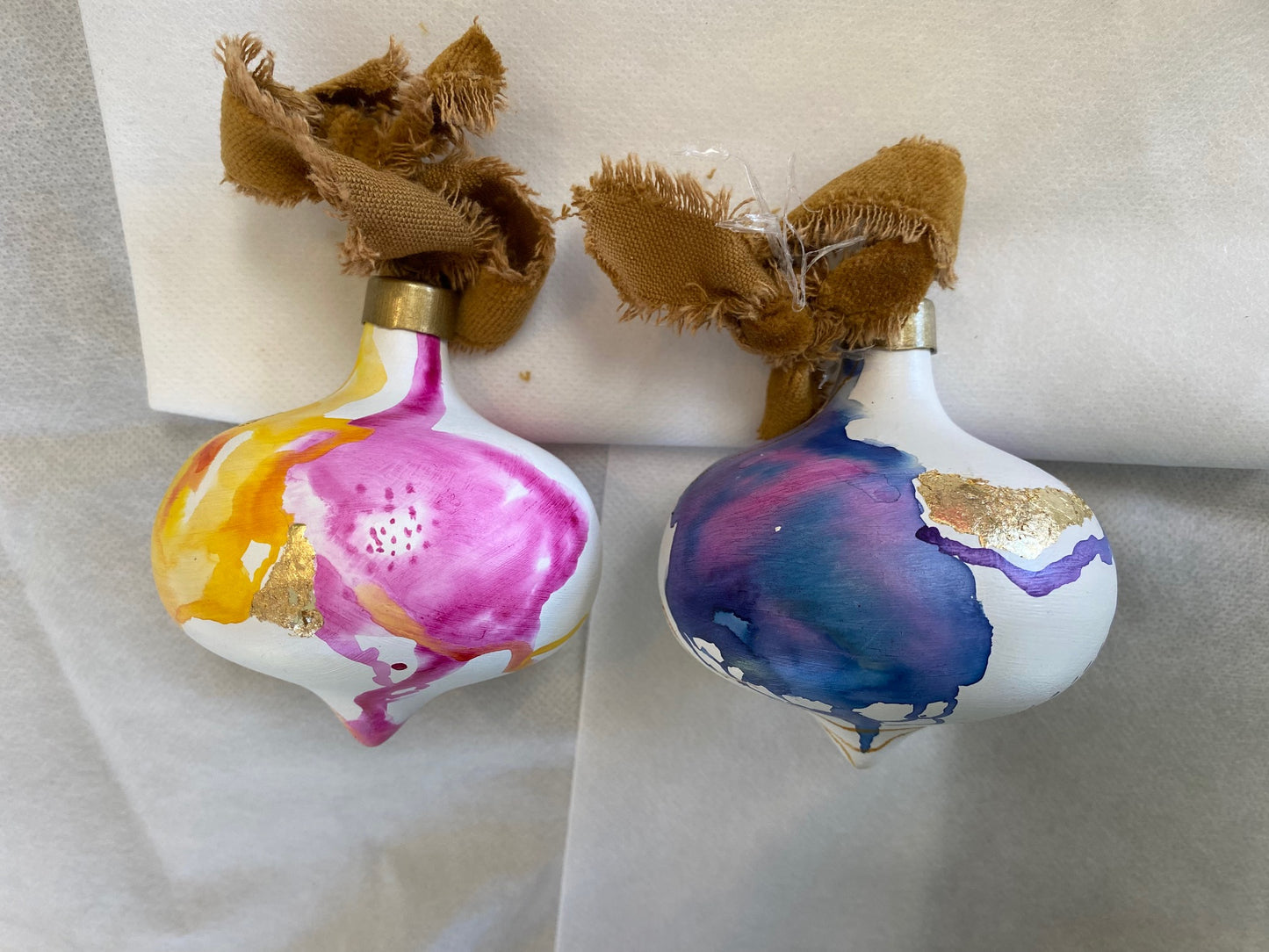 Michelle Wolf   |    Retro Xmas Tree Ornament (Gold Foil)