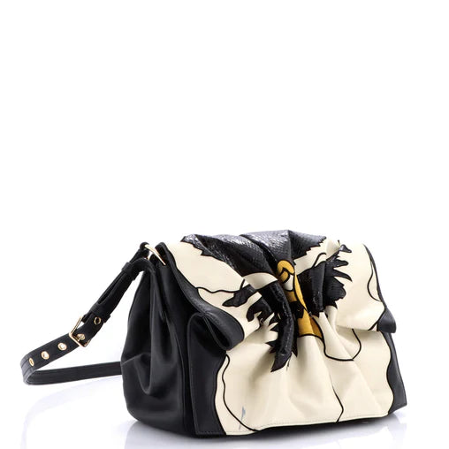 Valentino   |    Garavani