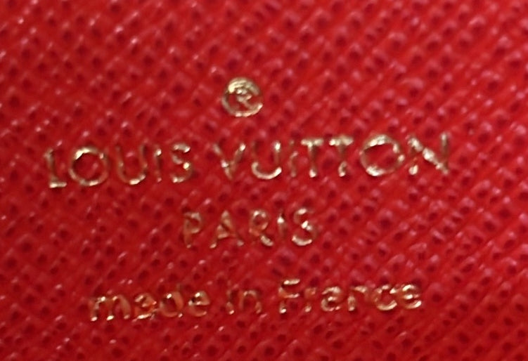 Louis Vuitton   |    Zippy Wallet Monogram Canvas